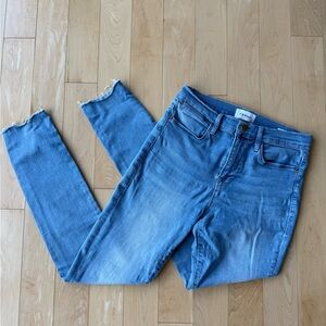 Frame Denim Light Blue Skinny Jeans